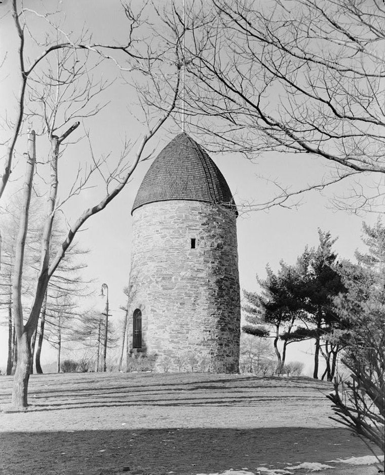 powder house