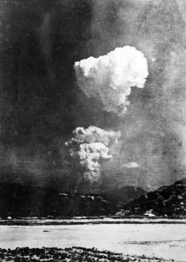 mushroom cloud